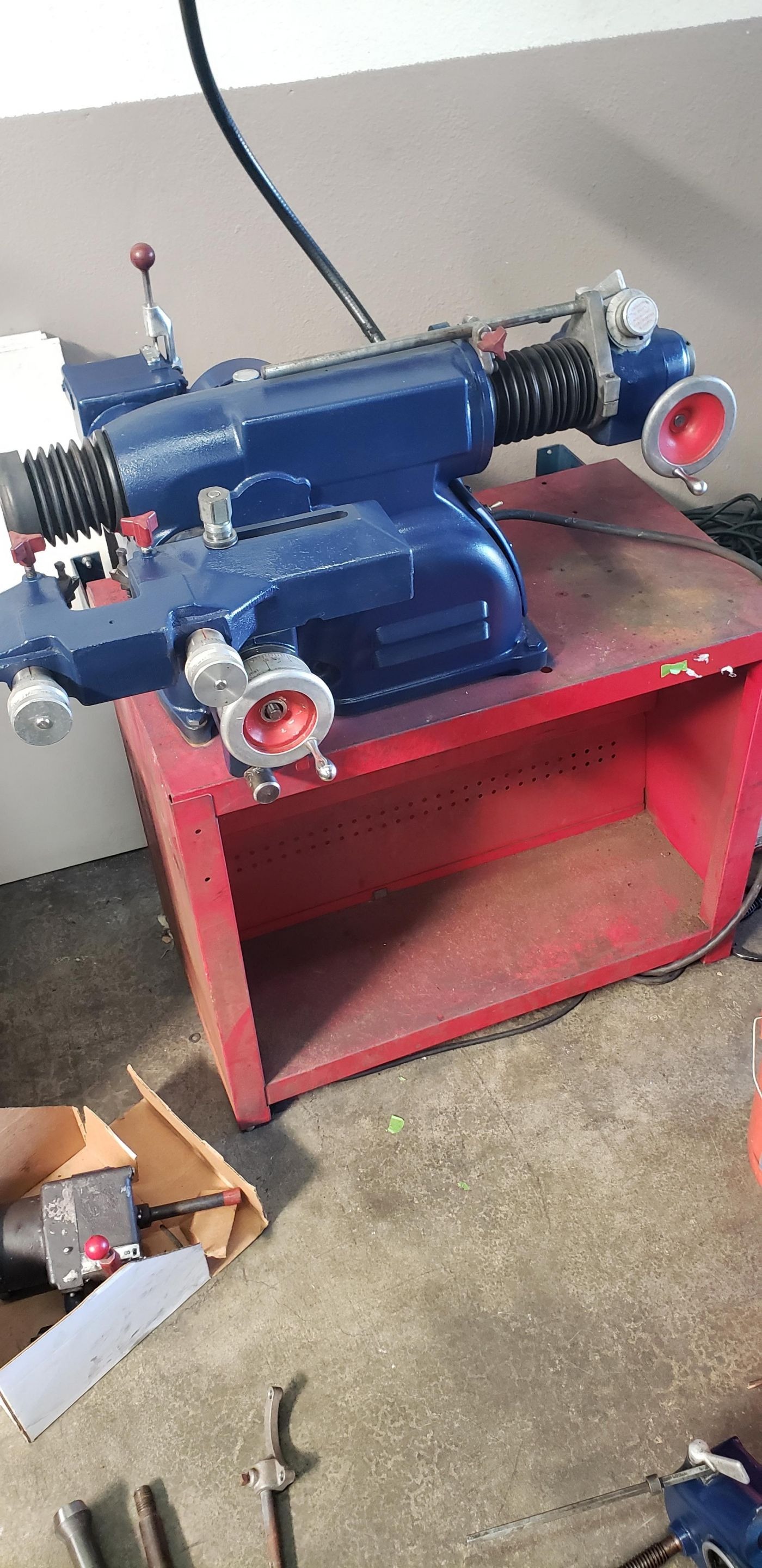 preview image 2: Ammco Brake Lathe (Used)